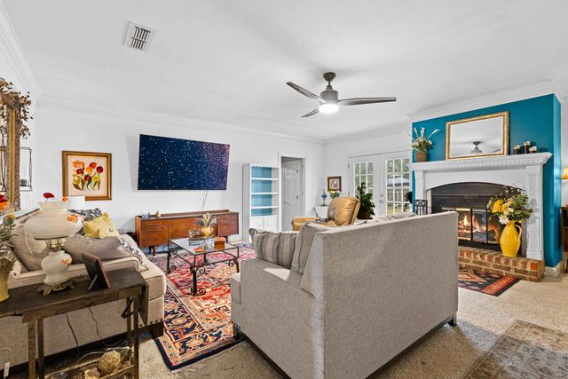 3605 Indian Springs Rd, Marshall, TX 75672