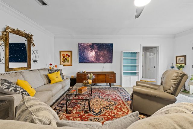 3605 Indian Springs Rd, Marshall, TX 75672