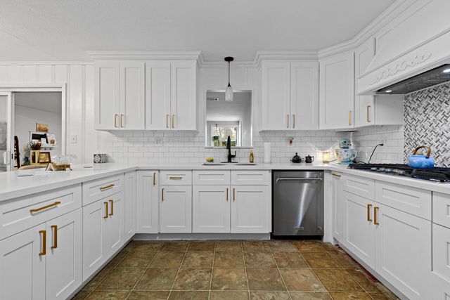 3605 Indian Springs Rd, Marshall, TX 75672