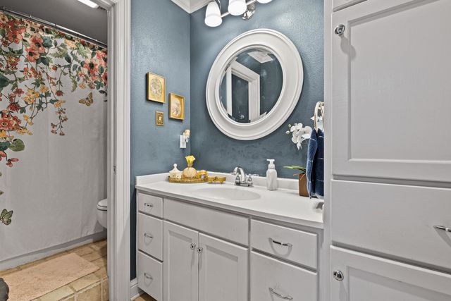 3605 Indian Springs Rd, Marshall, TX 75672