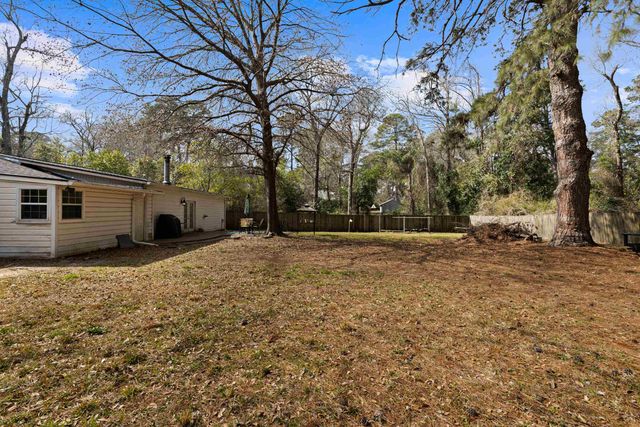 3605 Indian Springs Rd, Marshall, TX 75672