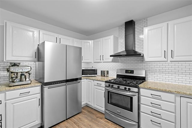 360 Hickory Grade Rd, South Fayette, PA 15017