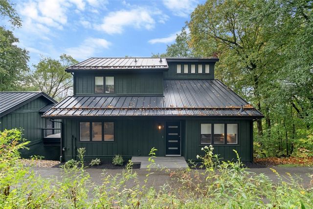 360 Hickory Grade Rd, South Fayette, PA 15017