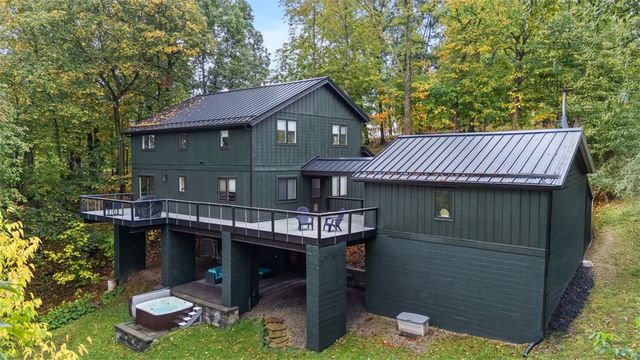 360 Hickory Grade Rd, South Fayette, PA 15017