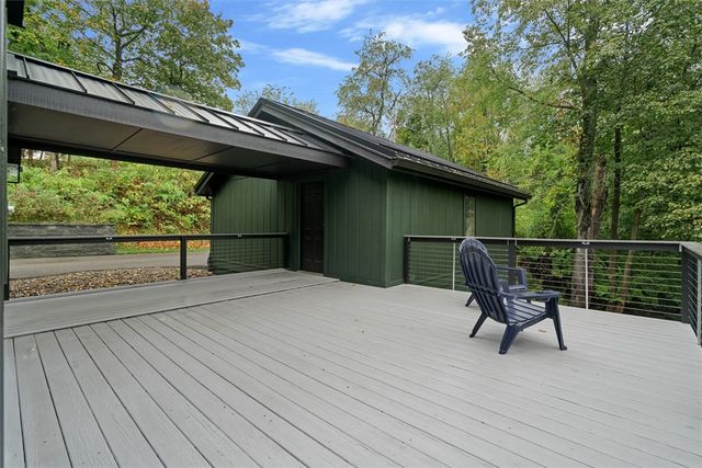 360 Hickory Grade Rd, South Fayette, PA 15017