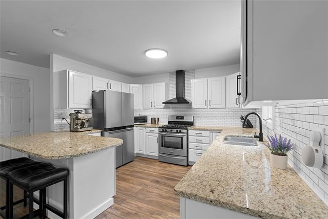 360 Hickory Grade Rd, South Fayette, PA 15017