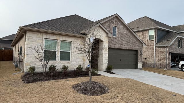 732 Waterhouse Lake Drive, Anna, TX 75409