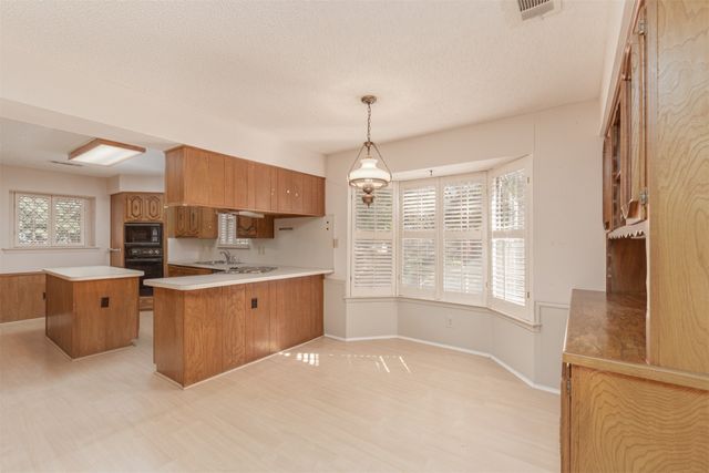 9064 Maple Glen Drive, Dallas, TX 75231