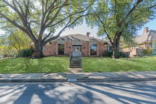 9064 Maple Glen Drive, Dallas, TX 75231