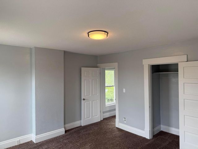 1111 Windsor Avenue, Columbus, OH 43211