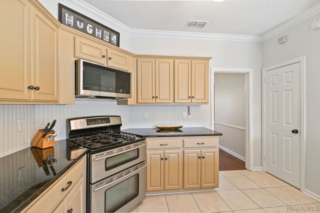 9430 HUNTINGDON Court, Montgomery, AL 36117