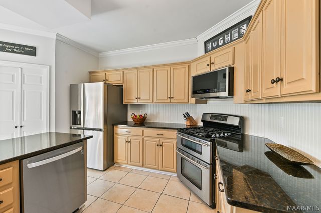 9430 HUNTINGDON Court, Montgomery, AL 36117