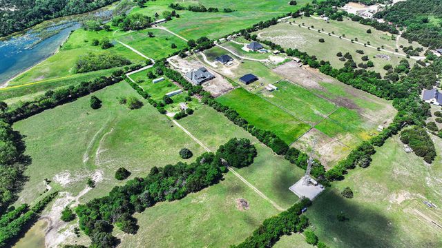 3291 Plainview Road, Midlothian, TX 76065