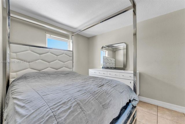19137 NW 47th Avenue, Miami Gardens, FL 33055