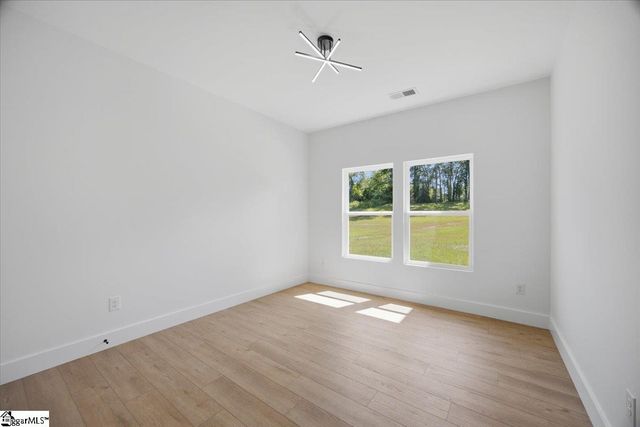 2027 Blessed Drive, Inman, SC 29349