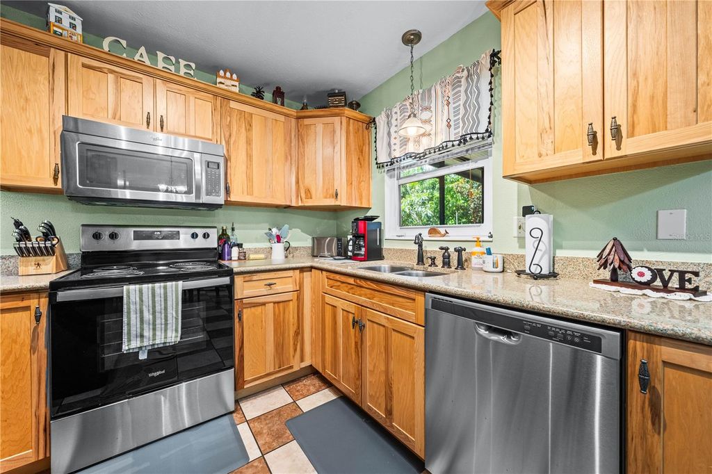 Image 18 of property listing at 5362 DUNCANWOOD DRIVE, Sarasota, FL 34232