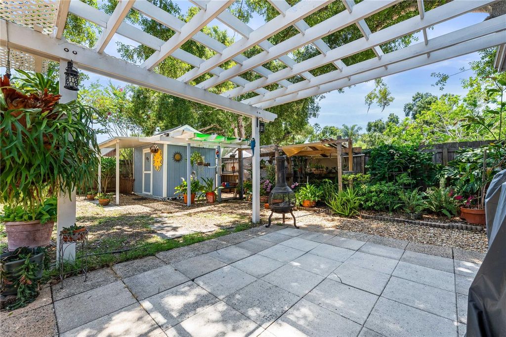 Image 35 of property listing at 5362 DUNCANWOOD DRIVE, Sarasota, FL 34232