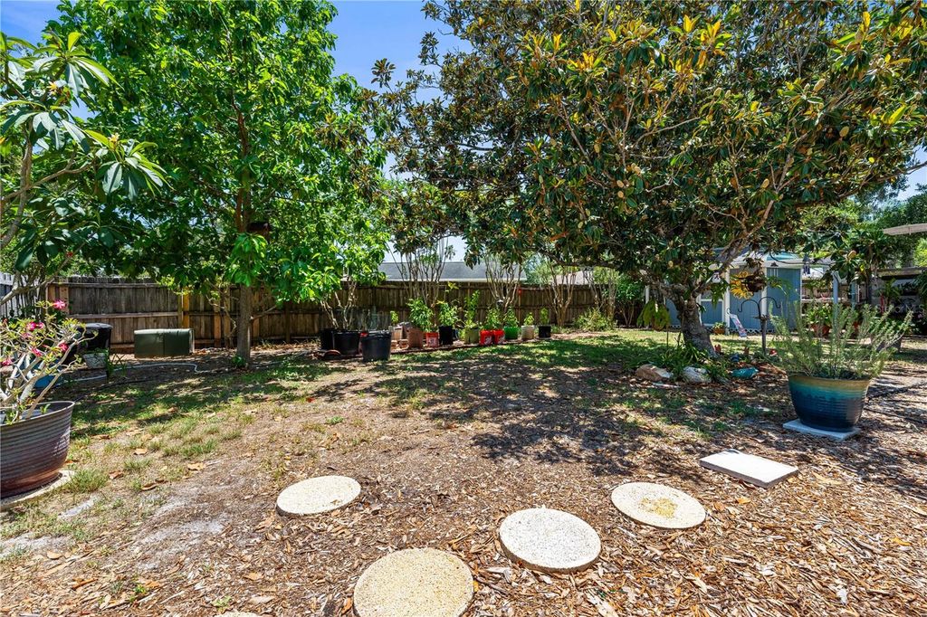 Image 41 of property listing at 5362 DUNCANWOOD DRIVE, Sarasota, FL 34232