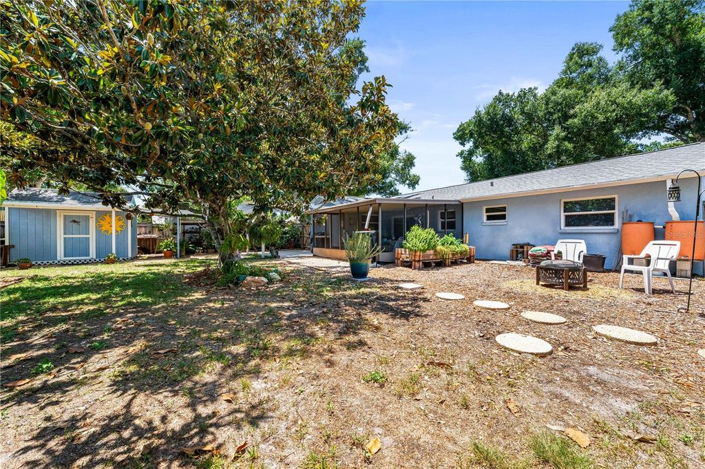 Image 42 of property listing at 5362 DUNCANWOOD DRIVE, Sarasota, FL 34232