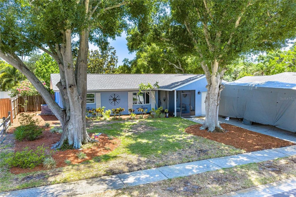 Image 47 of property listing at 5362 DUNCANWOOD DRIVE, Sarasota, FL 34232