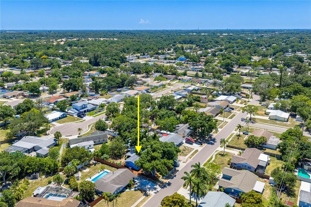Image 52 of property listing at 5362 DUNCANWOOD DRIVE, Sarasota, FL 34232