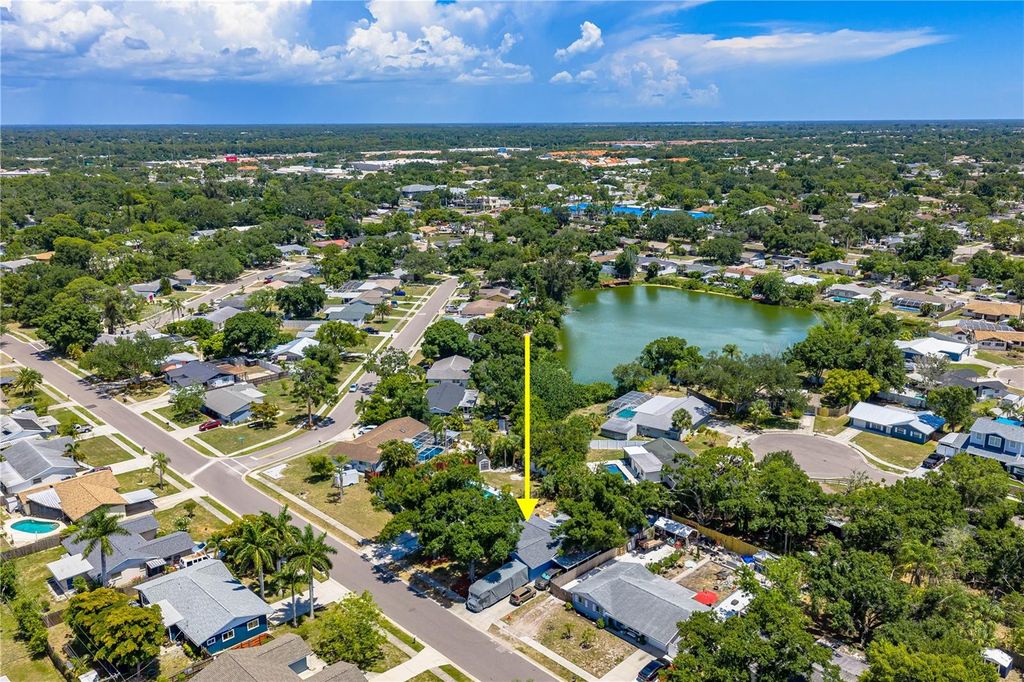 Image 55 of property listing at 5362 DUNCANWOOD DRIVE, Sarasota, FL 34232