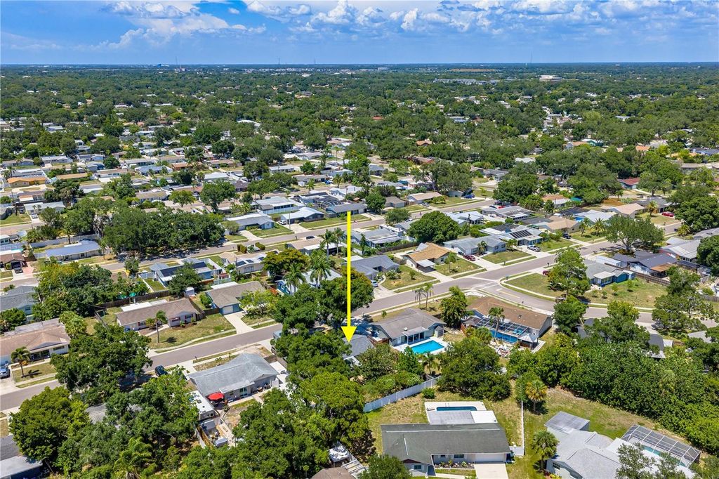 Image 57 of property listing at 5362 DUNCANWOOD DRIVE, Sarasota, FL 34232