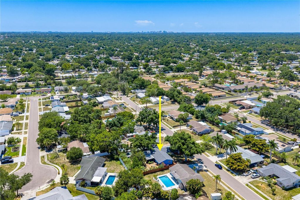 Image 59 of property listing at 5362 DUNCANWOOD DRIVE, Sarasota, FL 34232