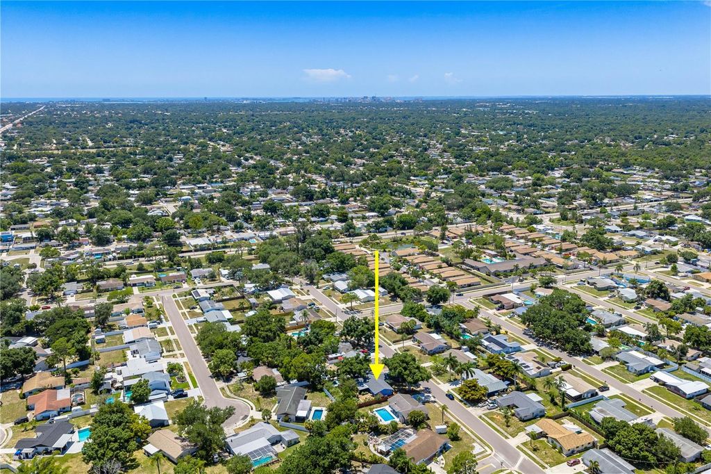 Image 60 of property listing at 5362 DUNCANWOOD DRIVE, Sarasota, FL 34232