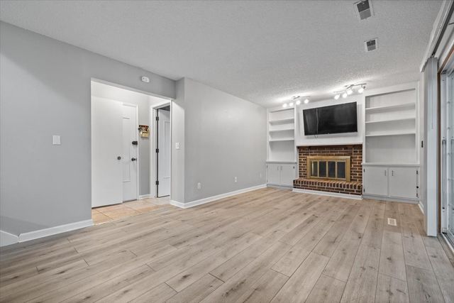 1706 NW 10th Street, Ankeny, IA 50023