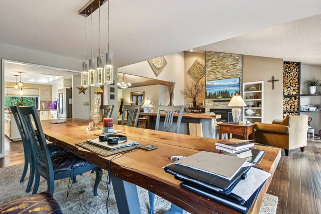 3571 Sudbury Rd, Cameron Park, CA 95682