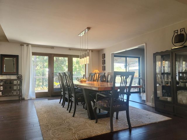 3571 Sudbury Rd, Cameron Park, CA 95682