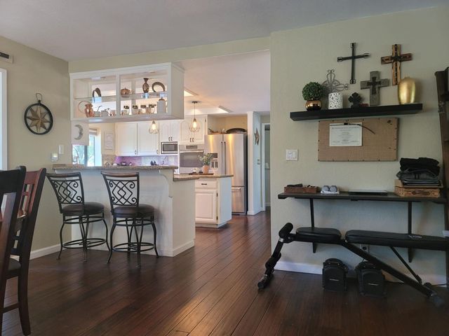 3571 Sudbury Rd, Cameron Park, CA 95682