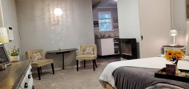 3571 Sudbury Rd, Cameron Park, CA 95682