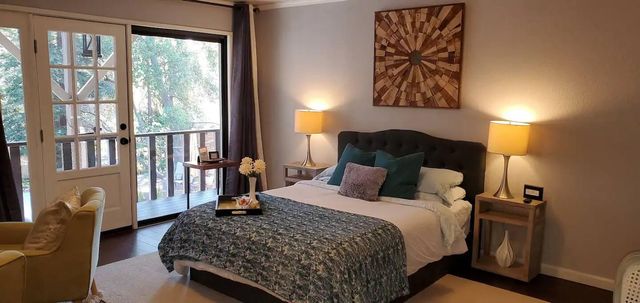 3571 Sudbury Rd, Cameron Park, CA 95682