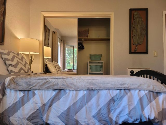 3571 Sudbury Rd, Cameron Park, CA 95682