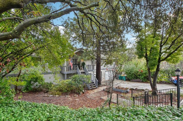 3571 Sudbury Rd, Cameron Park, CA 95682