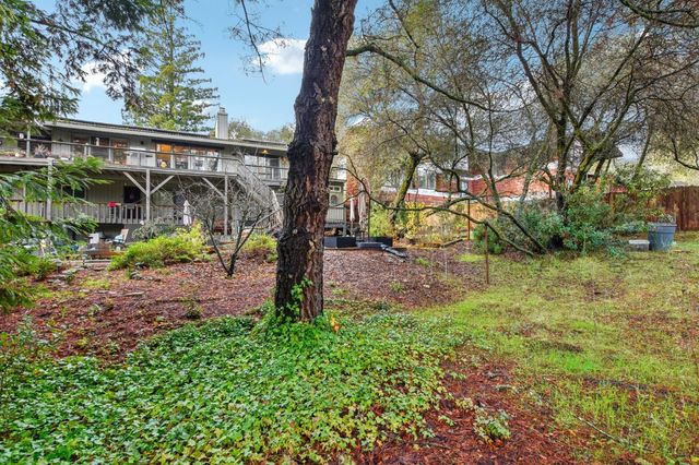 3571 Sudbury Rd, Cameron Park, CA 95682