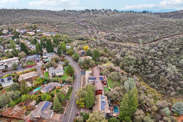 3571 Sudbury Rd, Cameron Park, CA 95682