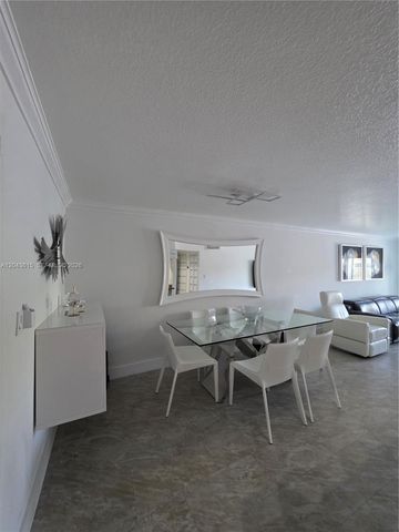 4670 W 13th Lane 206, Hialeah, FL 33012