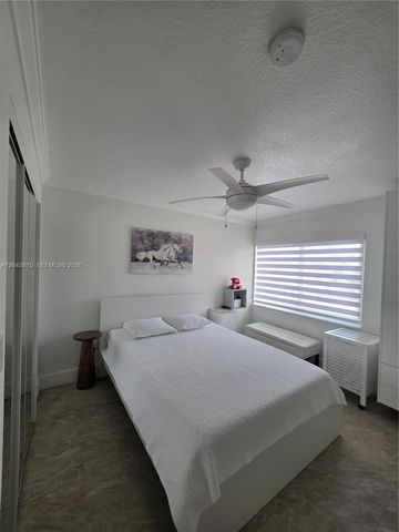 4670 W 13th Lane 206, Hialeah, FL 33012