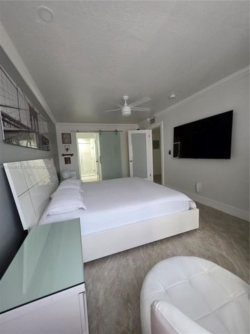 4670 W 13th Lane 206, Hialeah, FL 33012