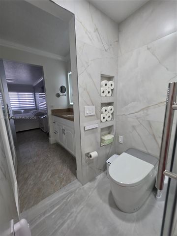 4670 W 13th Lane 206, Hialeah, FL 33012