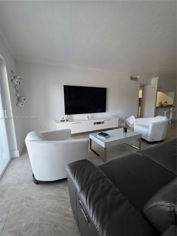 4670 W 13th Lane 206, Hialeah, FL 33012