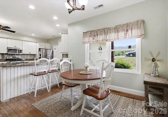 409 Tall Timbers Lane, Waynesville, NC 28785