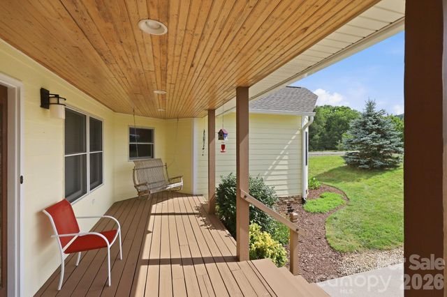 409 Tall Timbers Lane, Waynesville, NC 28785
