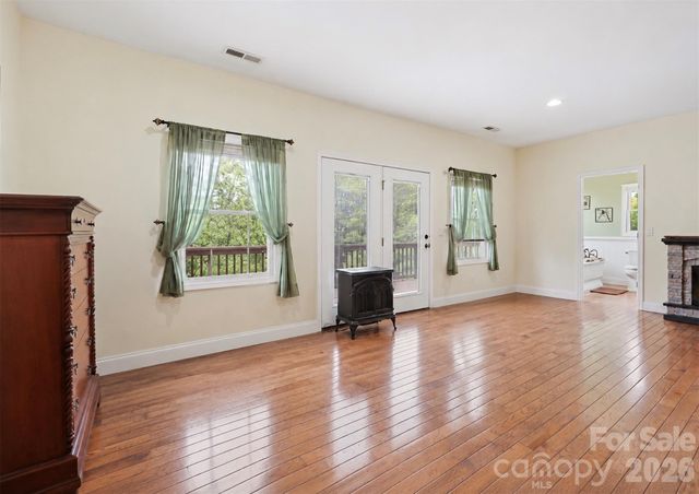 409 Tall Timbers Lane, Waynesville, NC 28785