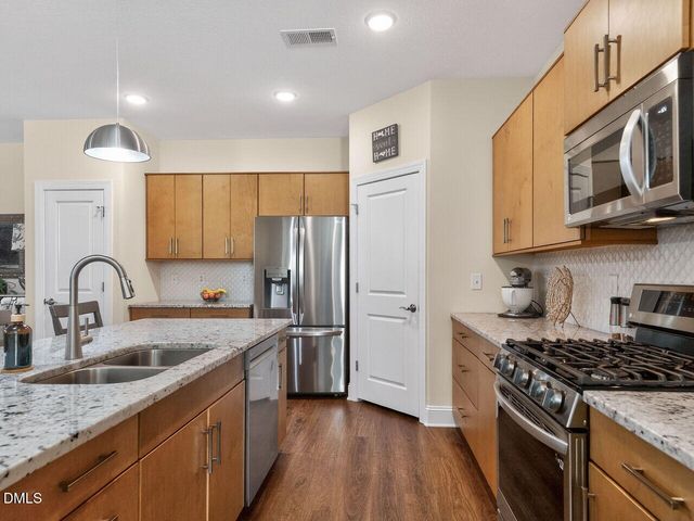 6 Cabarrus Way, Clayton, NC 27527