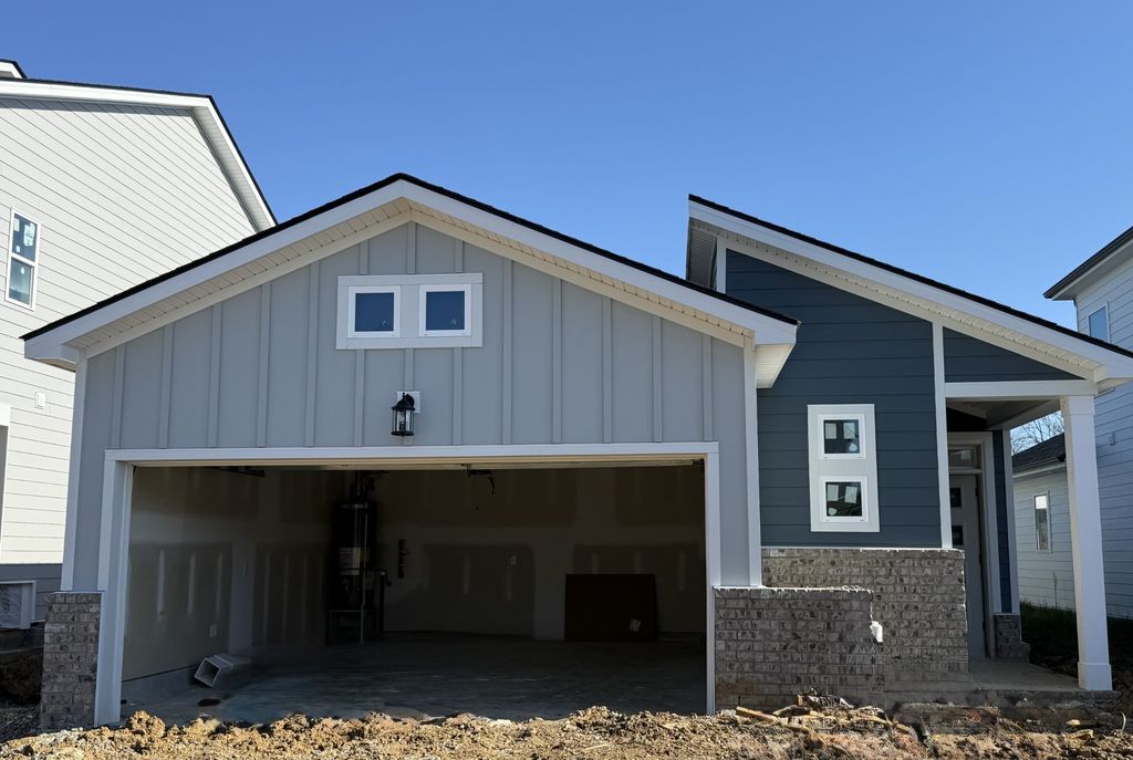 1256 Linn Cove Court, Gallatin, TN 37066