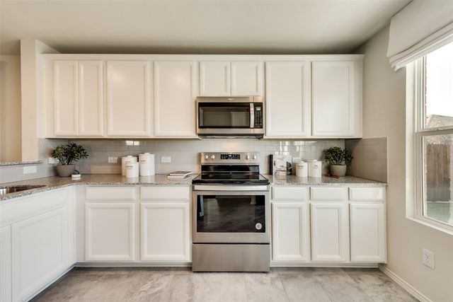 14124 Maida Drive, Pilot Point, TX 76258